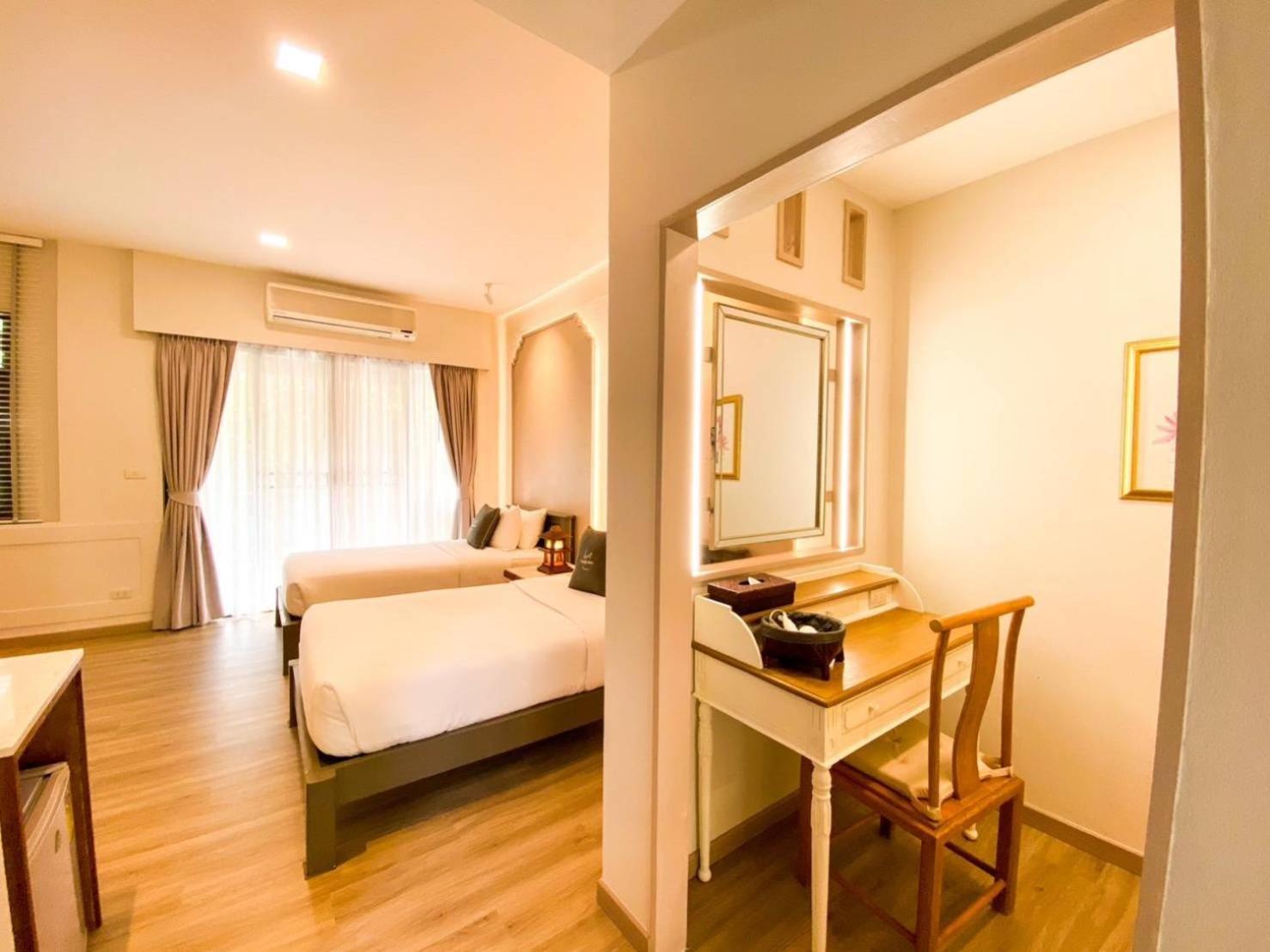 Tharaburi Resort Сукотаи Экстерьер фото