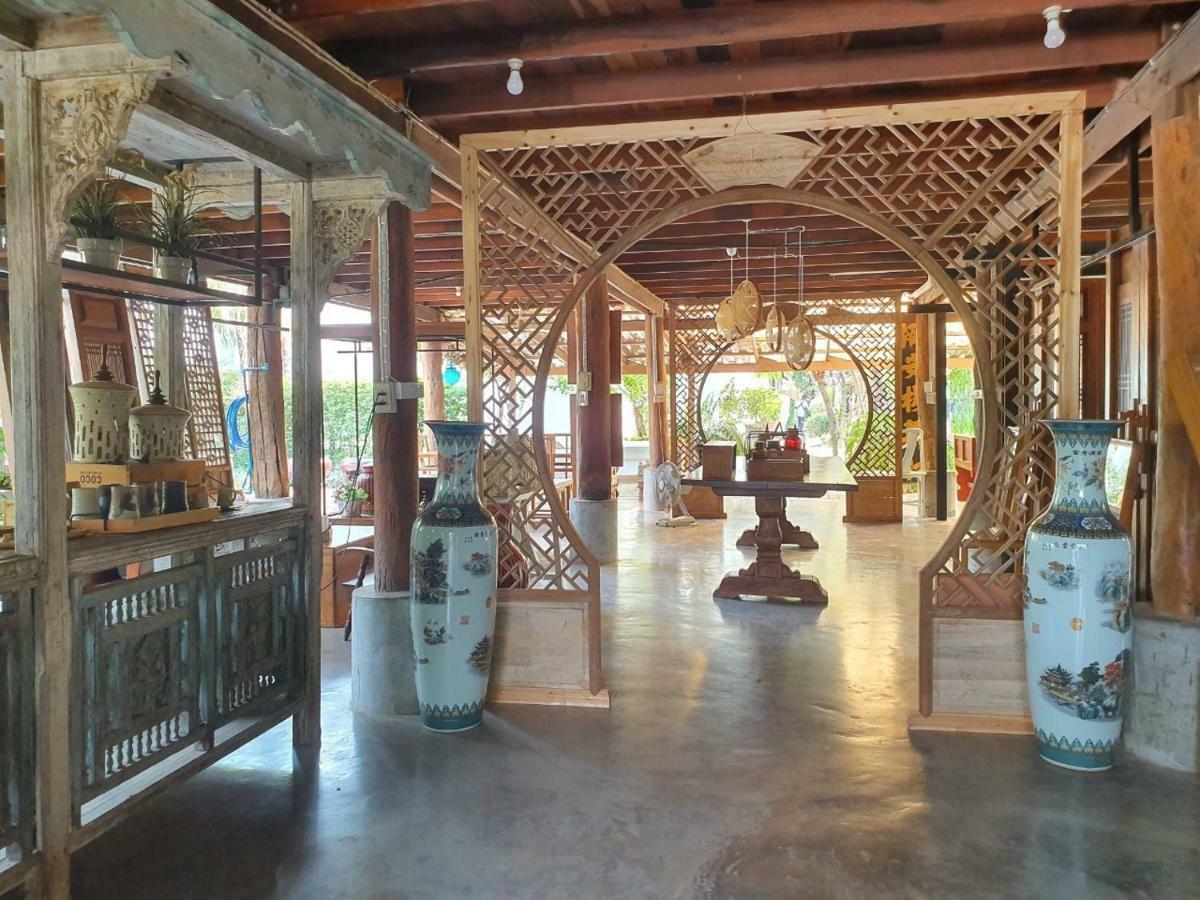 Tharaburi Resort Сукотаи Экстерьер фото