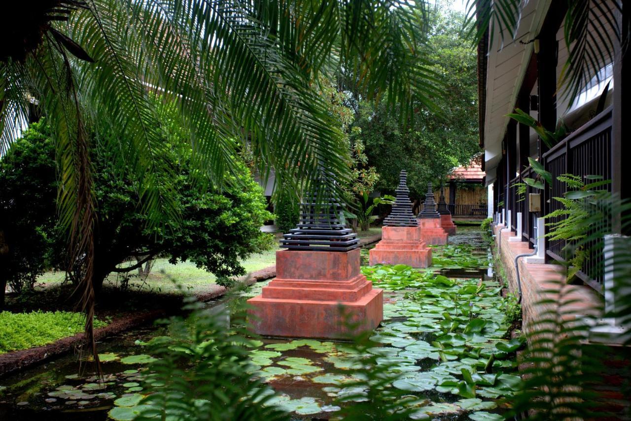 Tharaburi Resort Сукотаи Экстерьер фото